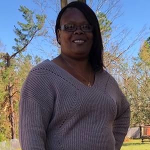 Meet your Posher, Elnora